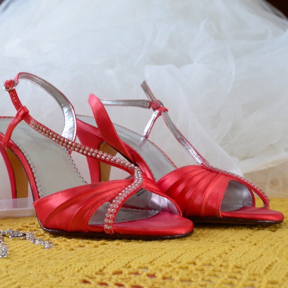 GORGEOUS ORANGE COLOR MICHAELANGELO WEDDING HEELS🍊 - Picture 3 of 11